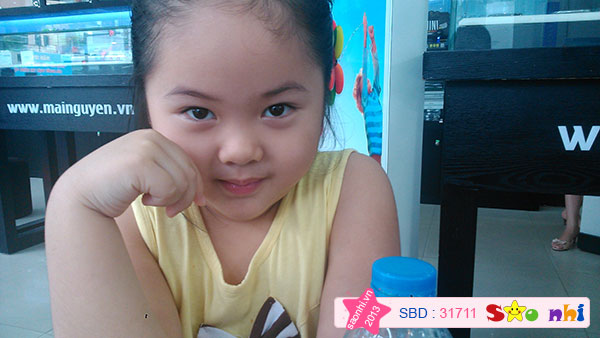 Bé Nguyễn Vũ Lan Anh