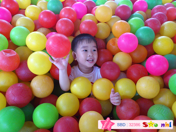 Bé Nguyễn Bá Duy Anh