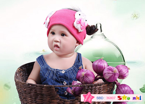 Bé Lê Hoàng Bảo Ngọc