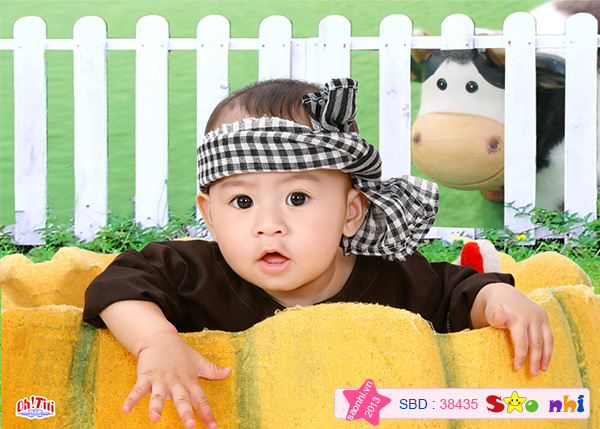 Bé Lê Trần Phúc Khang