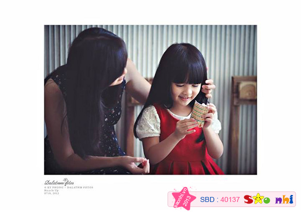 Cùng con chơi, nghe con thỏ thẻ những điều rất vui...