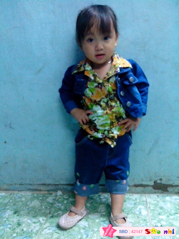 Bé Nguyễn Hoàng Phương Anh