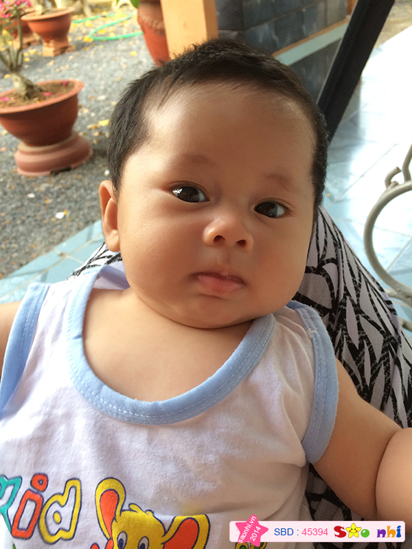 Bé Phan Ngô Quốc Thịnh