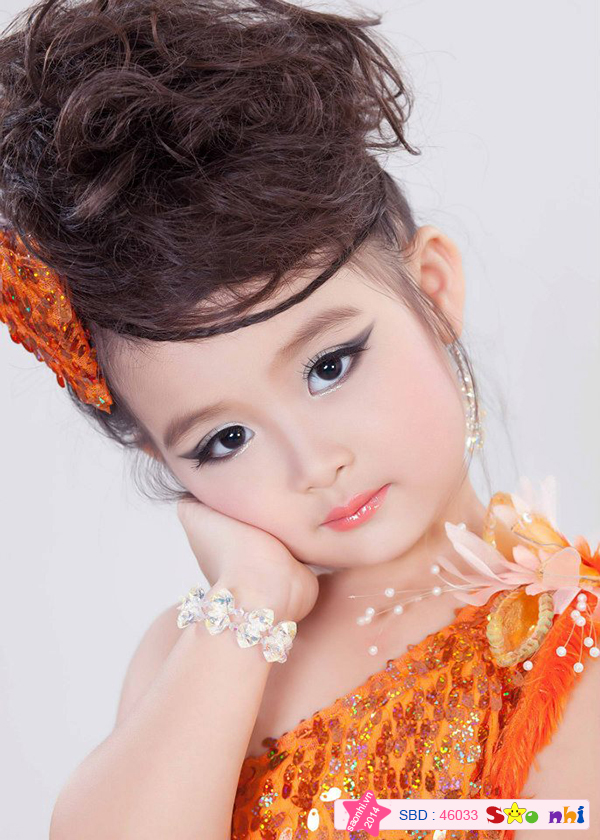 Bé Bảo Ngọc