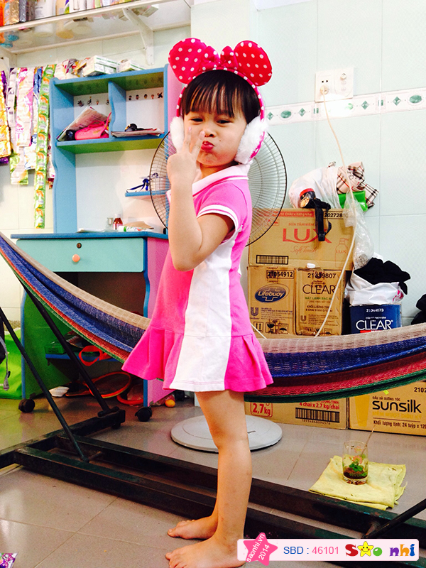 Bé Nguyễn Hồng Trâm Anh