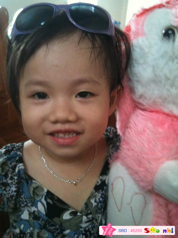 Bé Lê Đoàn Khánh Thy