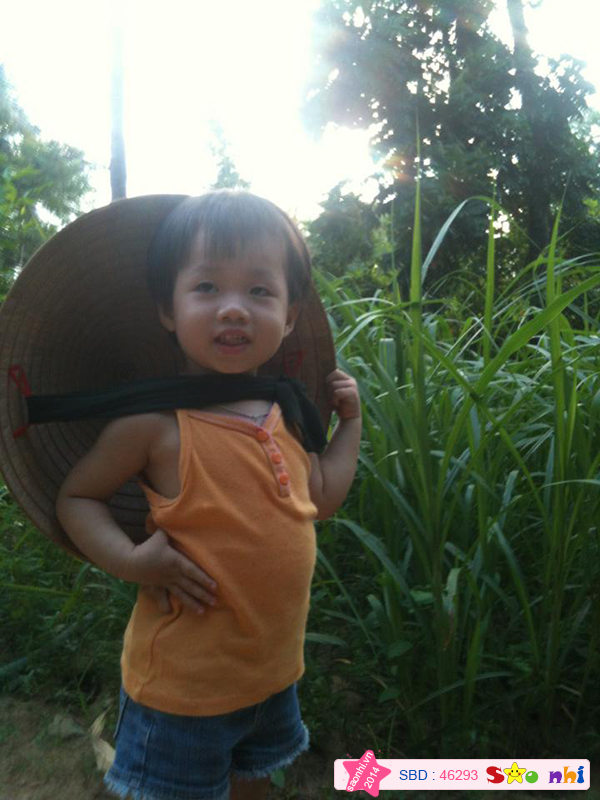 Bé Lê Đoàn Khánh Thy