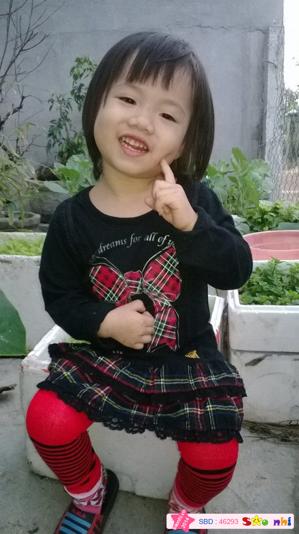 Bé Lê Đoàn Khánh Thy