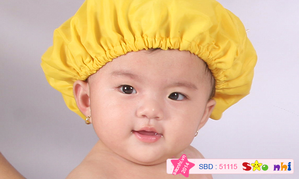 con đang đi Spa