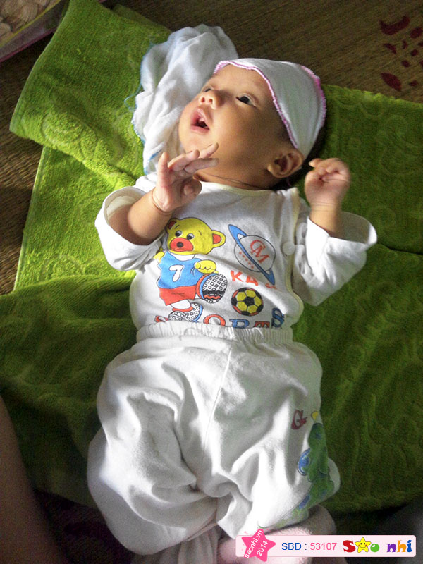 Bé Phạm Hoàng Nguyên