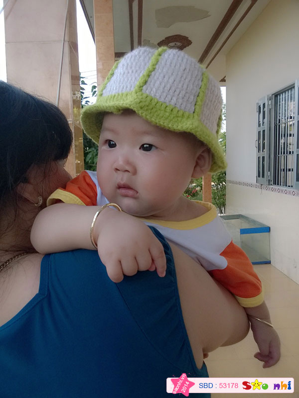 Bé Lê Nguyễn Hoàng Thịnh