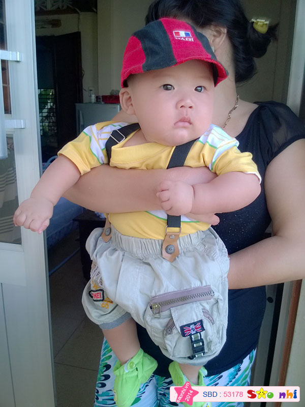 Bé Lê Nguyễn Hoàng Thịnh