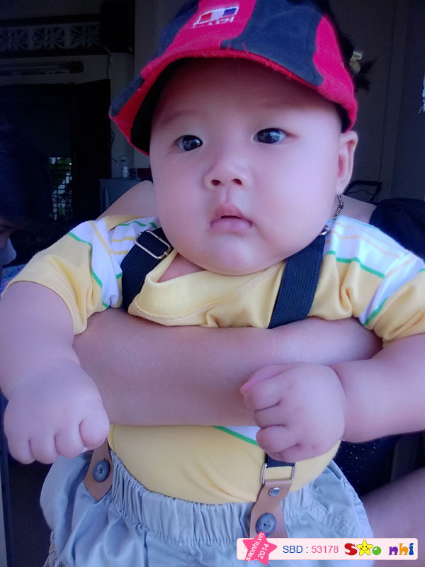 Bé Lê Nguyễn Hoàng Thịnh