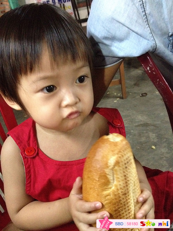 Bé Nguyễn Thị Hồng Trúc