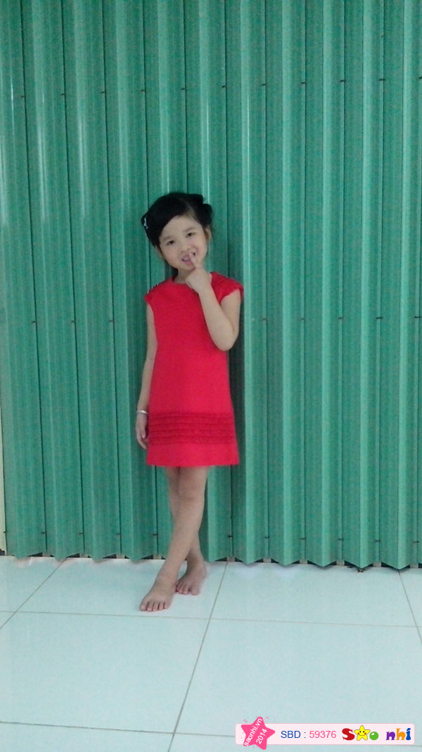 Bé Hồ Kiều Phương