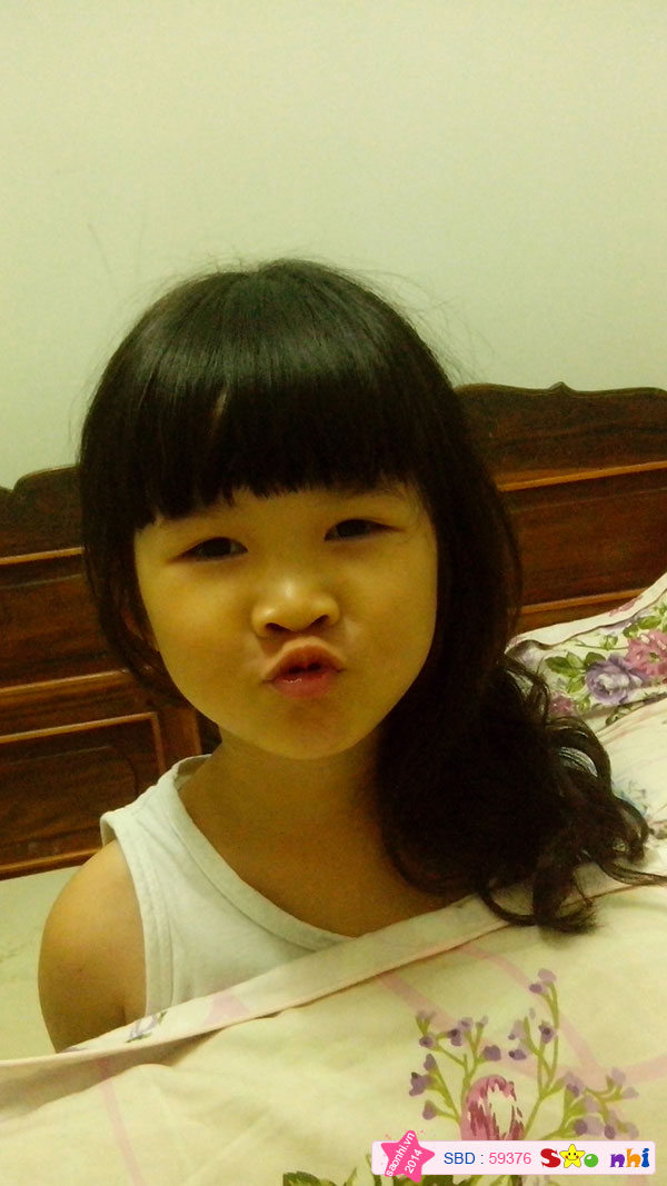 Bé Hồ Kiều Phương
