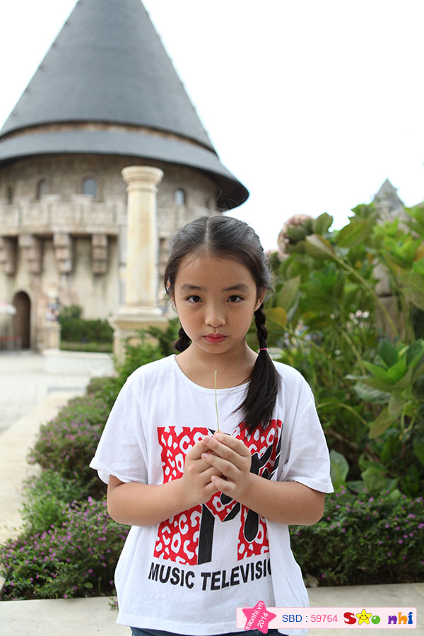 Bé Bùi Vân Khánh