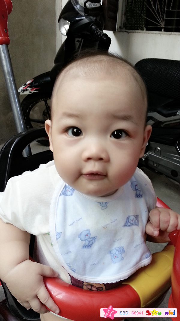 Bé Nguyễn Gia Khang