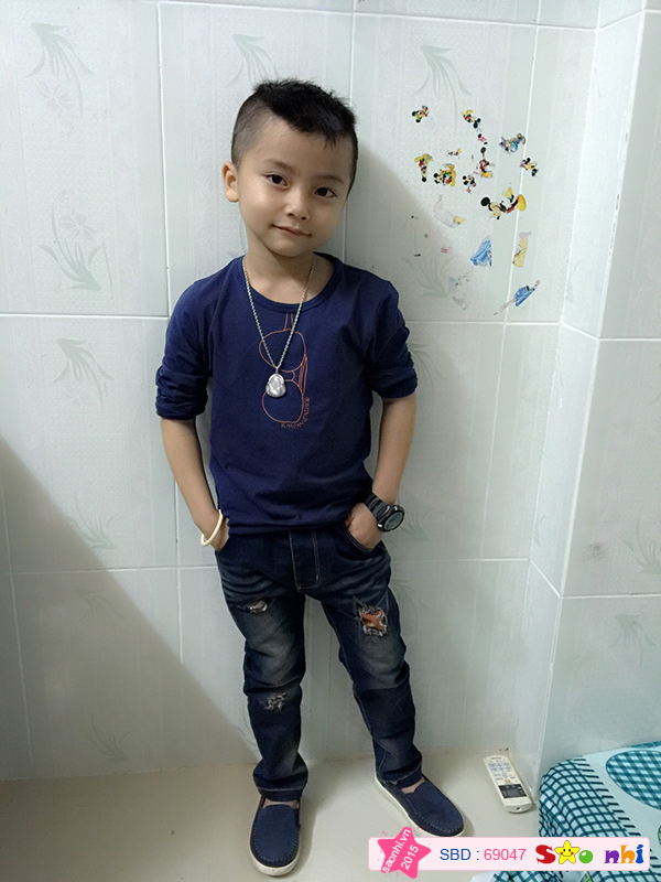 Bé Nguyễn Gia Đạt