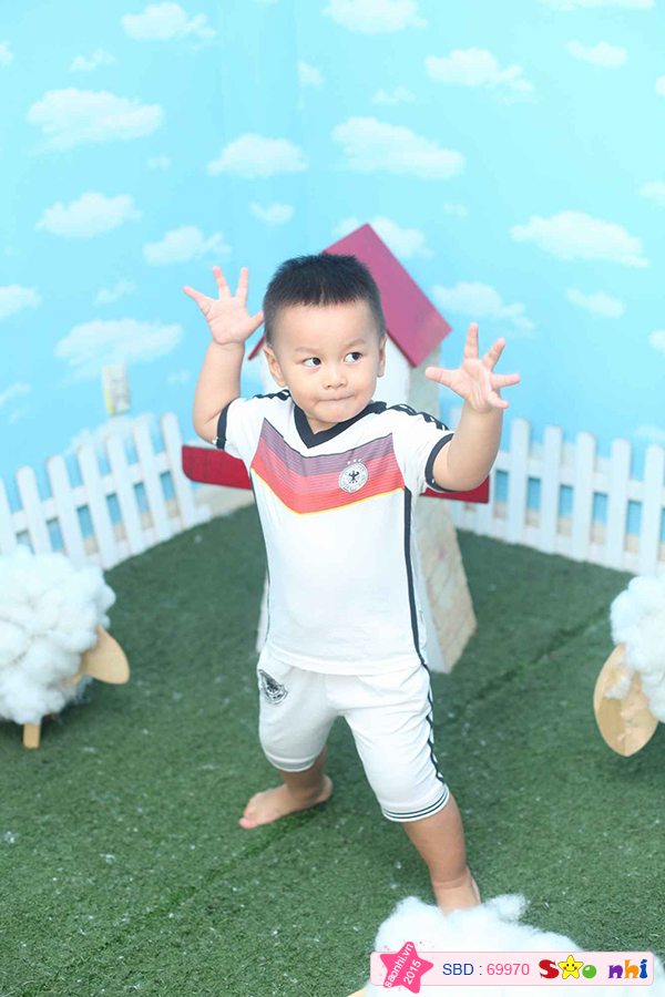 Bé Nguyễn Trường Tiến Minh