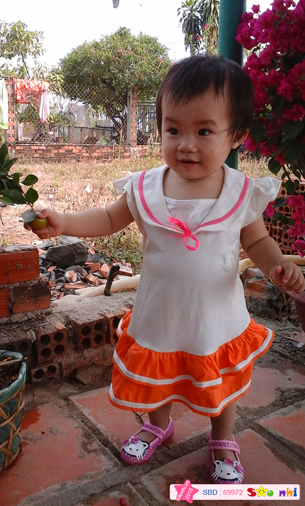 Bé Bùi Khả Hân