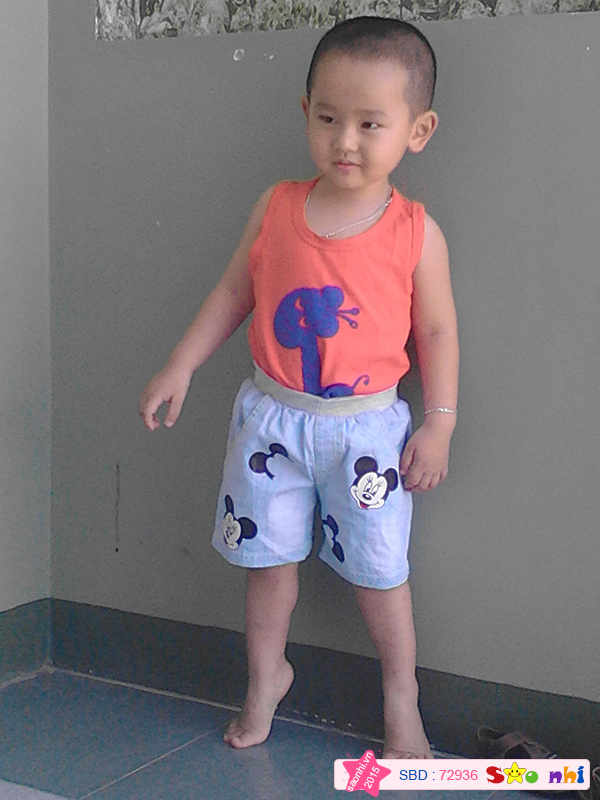Bé Phùng Minh Quân