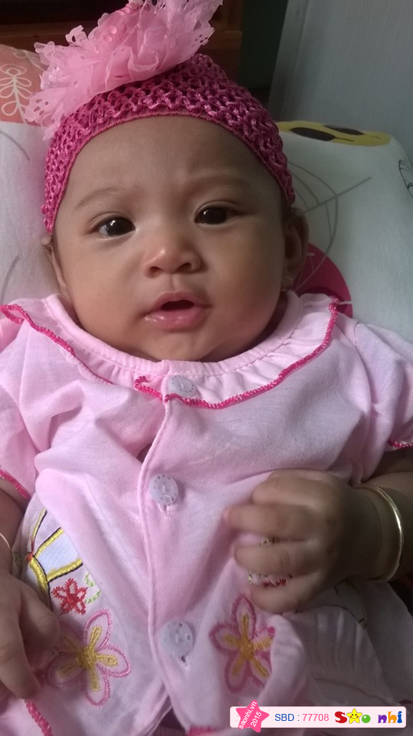 Bé Suri đang tập nói nè
