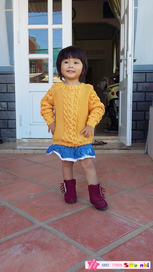 Bé Lê Ngọc Khánh Linh