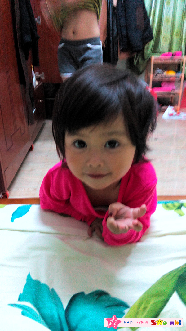 Bé Lê Ngọc Khánh Linh