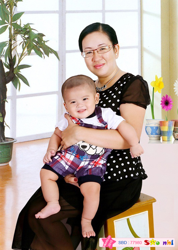 Gia đình bé Lê Nguyễn Thiên Bảo
