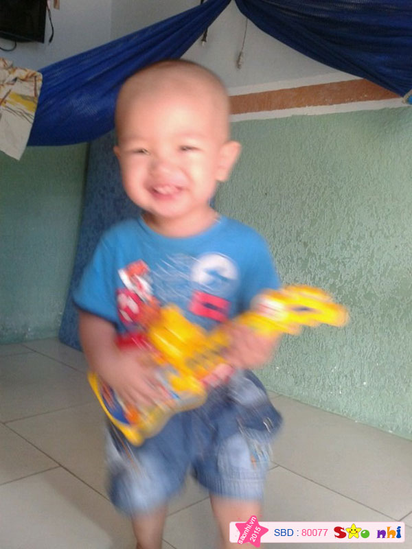 Bé Phạm Duy Khang