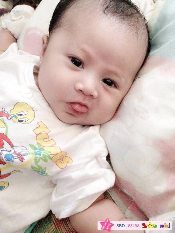 Bé Nguyễn Hoàng Minh Thư