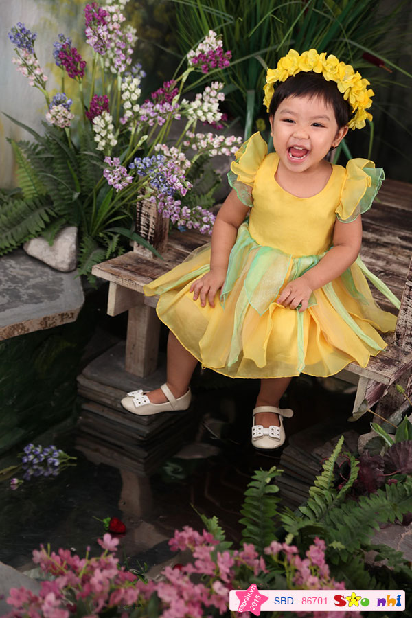 Bé Nguyễn Tường Vy