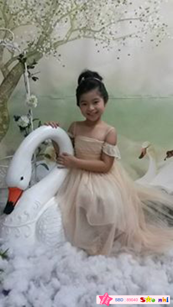 bé Bùi Quỳnh Như
