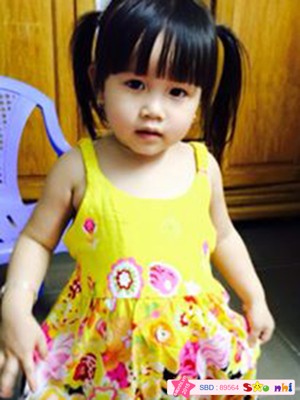 bé Nguyễn Lê Gia Hân