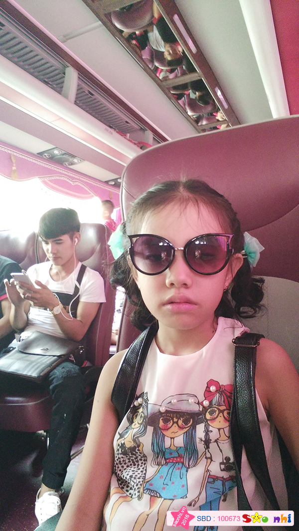 bé Bùi Tường Linh