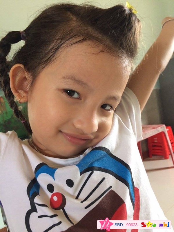 bé Nguyễn Lê Khả Ái