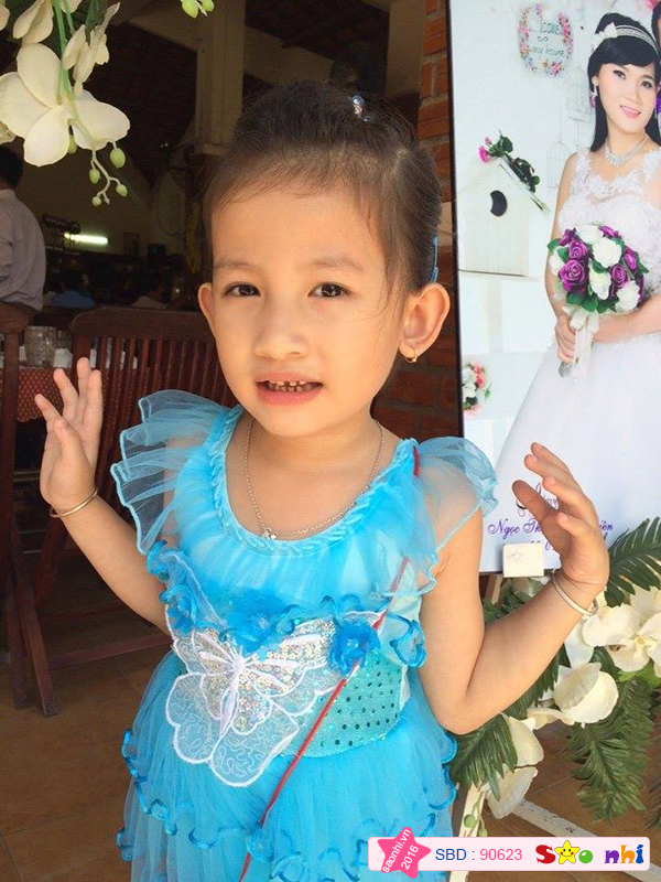 bé Nguyễn Lê Khả Ái