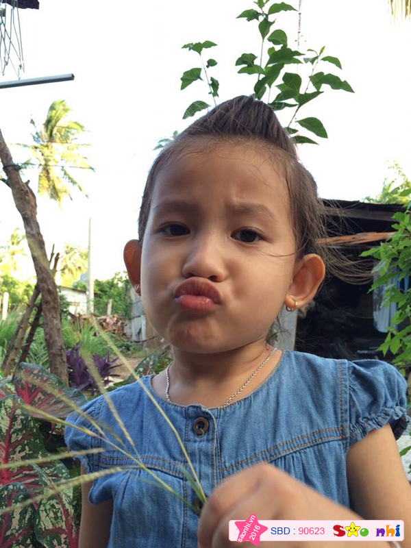 bé Nguyễn Lê Khả Ái