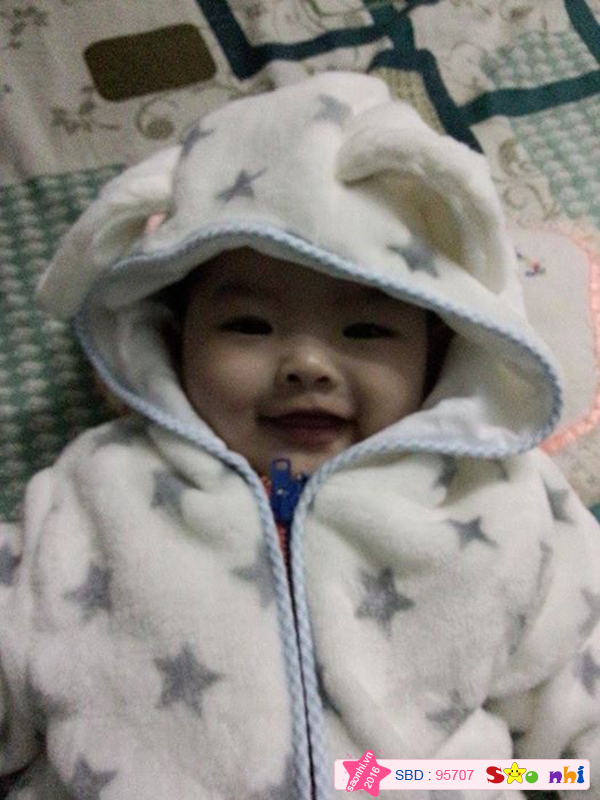 bé Bùi Diễm Quỳnh