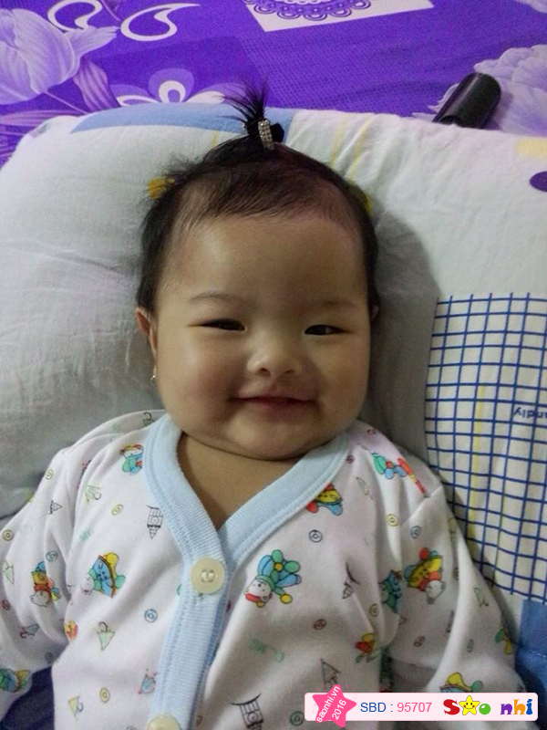bé Bùi Diễm Quỳnh