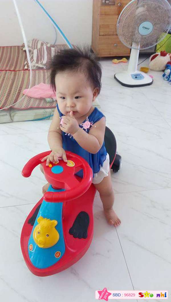 bé Nguyễn Đỗ Hà Phương