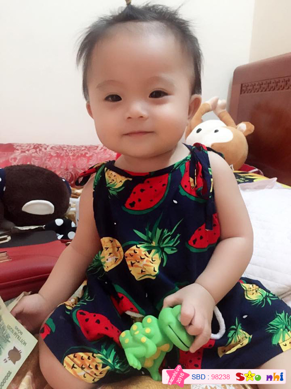 bé Bùi Nguyễn Hạnh Dung