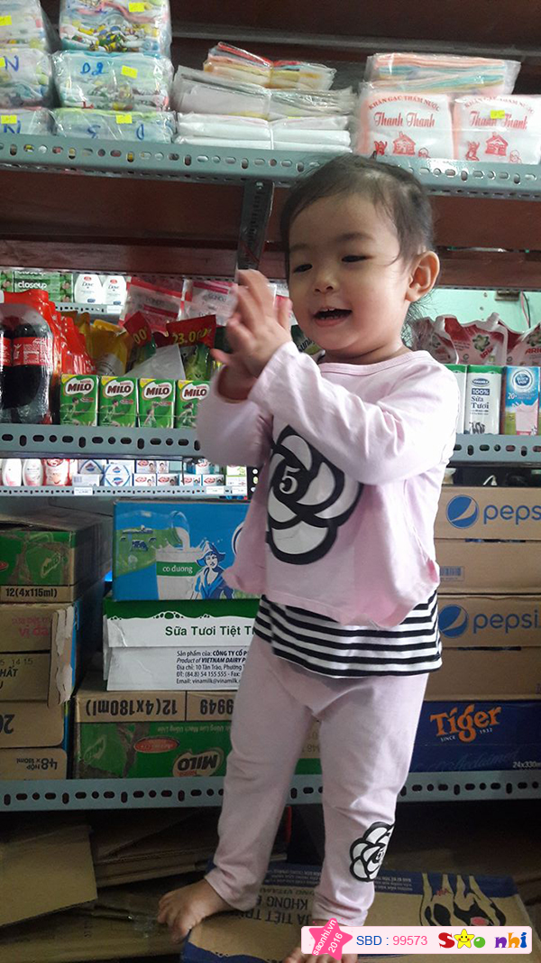 bé Nguyễn Ngọc Thùy Hân