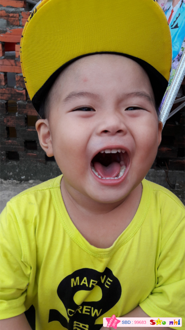 bé Phạm Gia Huy