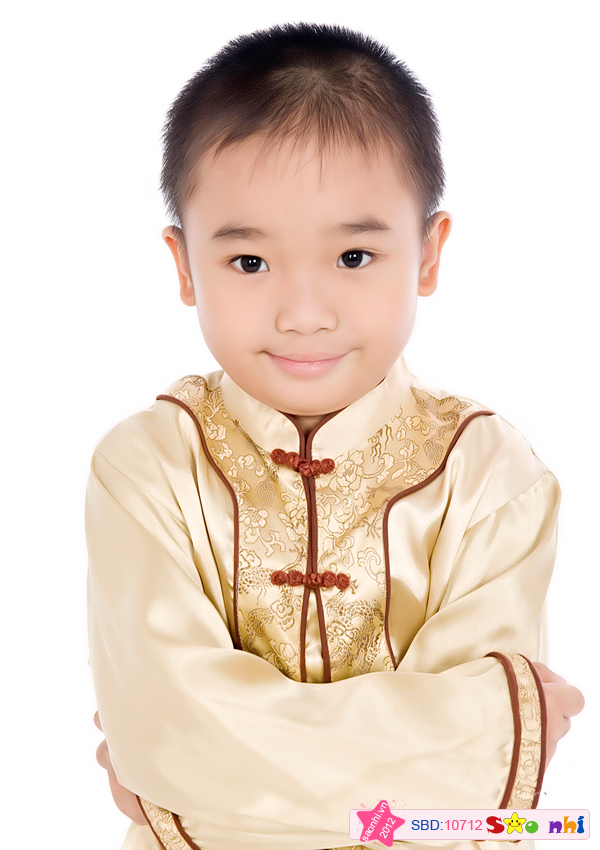 Đôi lúc con cũng ngoan hiên lắm chứ bộ.