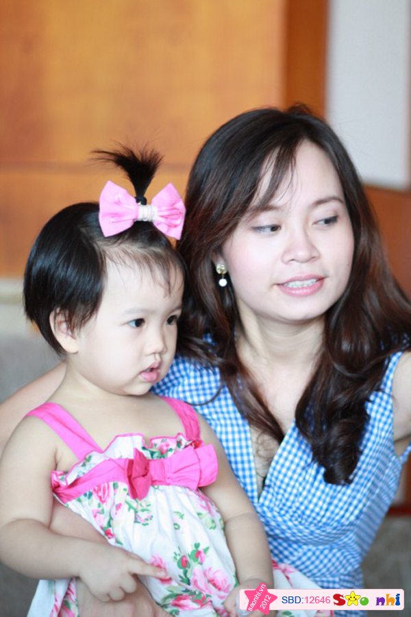 Gia đình bé Cao Tuệ Minh