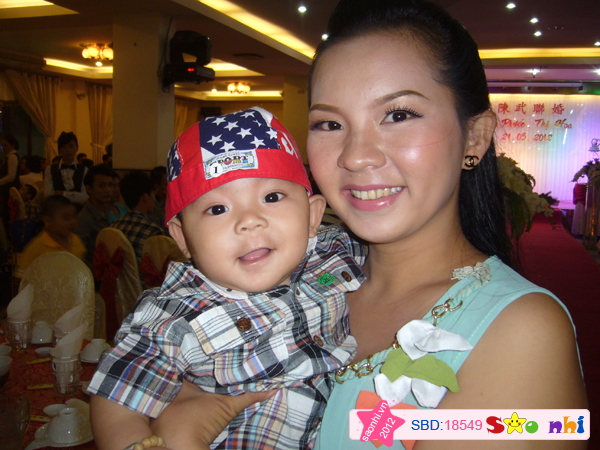 Gia Đình bé Huỳnh Thiện Ngôn