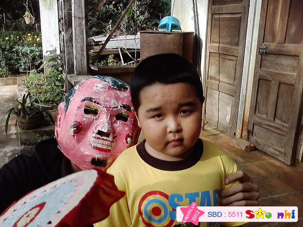 đáng yêu bên ông địa