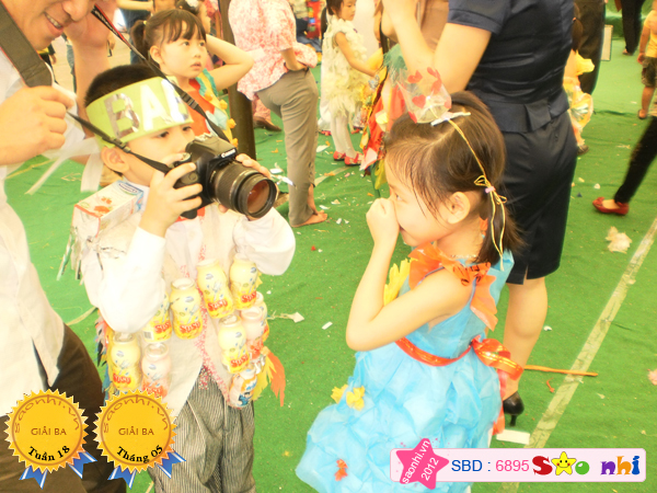 Đinh Hoàng Thủy Tiên